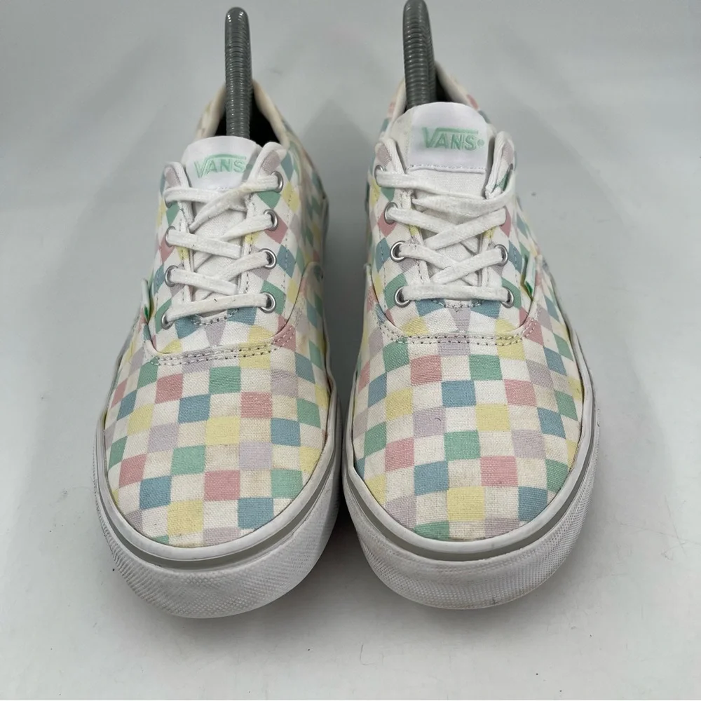 👞 Vans Big Girls Doheny Checkered Canvas Lace-up Shoes Sneakers - Size 5.5 Youth